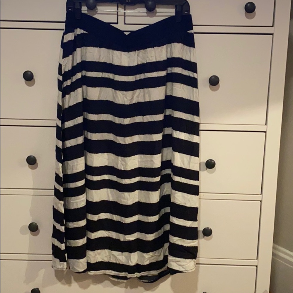 Black and white Skirt